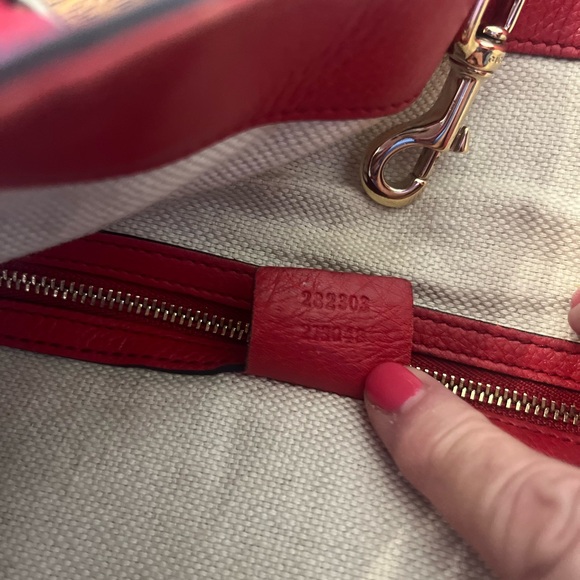 Gucci Soho interlocking G tote with tassle - Picture 6 of 9